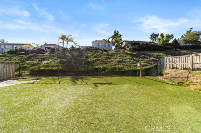 Detail Gallery Image 26 of 43 For 31941 Hollyhock, Lake Elsinore,  CA 92532 - 3 Beds | 2/1 Baths