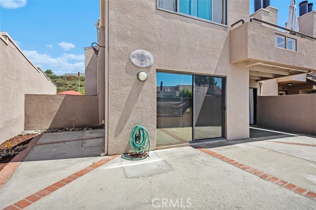 Detail Gallery Image 2 of 11 For 25761 Le Parc #19,  Lake Forest,  CA 92630 - 2 Beds | 2 Baths