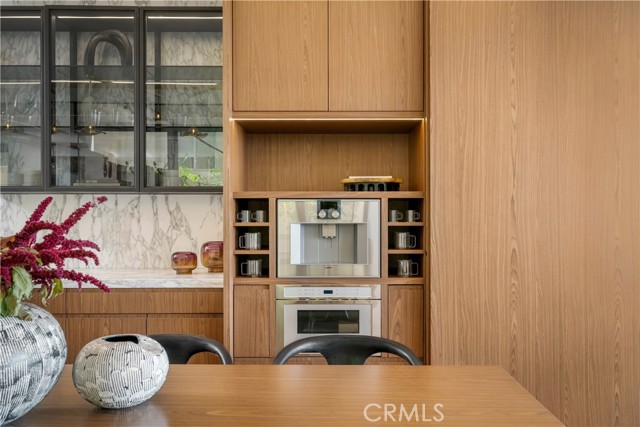 Image 15 of 53 For 2516 Ocean Boulevard