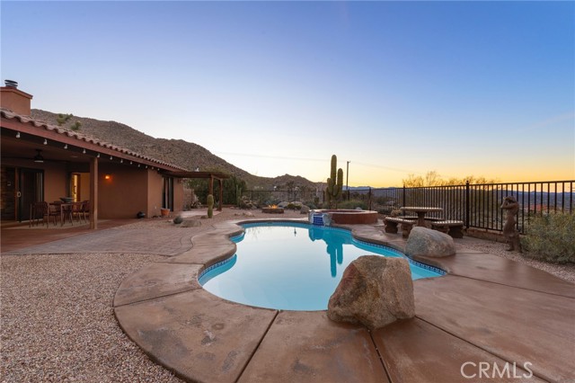 Detail Gallery Image 58 of 63 For 60556 Mountain View Trl, Joshua Tree,  CA 92252 - 3 Beds | 2 Baths
