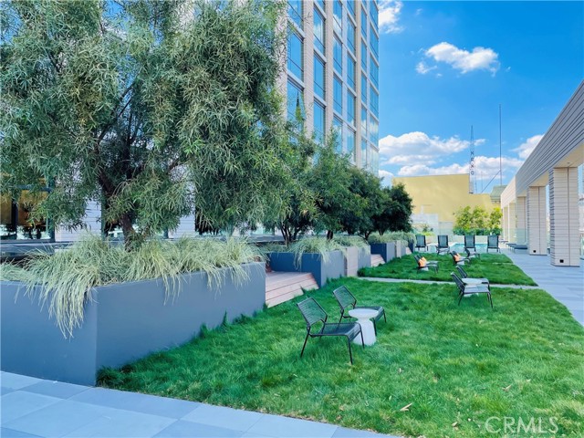 Detail Gallery Image 13 of 20 For 400 S Broadway #1012,  Los Angeles,  CA 90013 - 1 Beds | 1 Baths