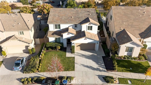 Detail Gallery Image 6 of 55 For 11775 Silver Birch Rd, Corona,  CA 92883 - 4 Beds | 3 Baths