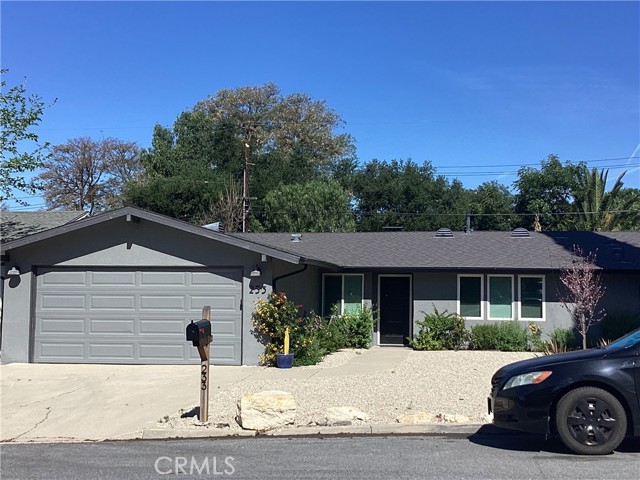 Detail Gallery Image 17 of 21 For 233 Almon Dr, Thousand Oaks,  CA 91362 - 3 Beds | 2 Baths