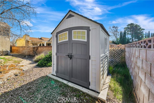 Detail Gallery Image 49 of 54 For 42935 Lemonwood, Lancaster,  CA 93536 - 3 Beds | 3 Baths