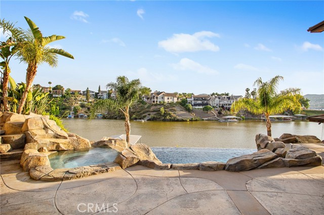 Image 24 of 75 For 22571 Canyon Lake Drive