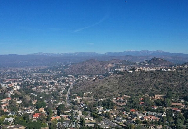 Detail Gallery Image 7 of 9 For 19352 Fisher Ln, Santa Ana,  CA 92705 - – Beds | – Baths