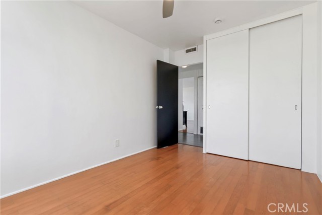 Detail Gallery Image 9 of 20 For 100 Atlantic Ave #405,  Long Beach,  CA 90802 - 2 Beds | 1 Baths