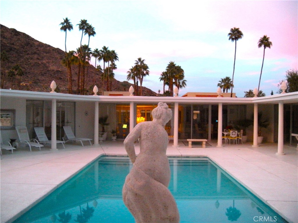 MLS #NP25217101 image #2