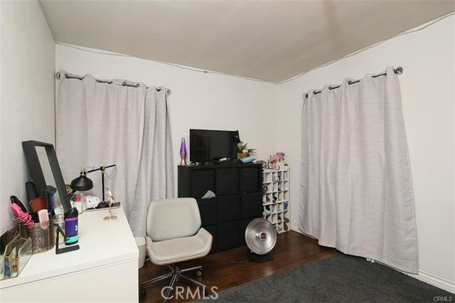 1263 Dorner Drive, Monterey Park CA: https://media.crmls.org/medias/8eb8e60d-b84a-44dd-85f8-b94f264c1fe1.jpg