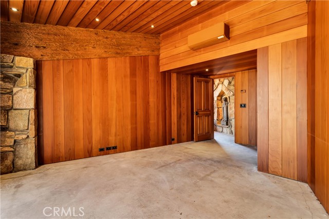 Detail Gallery Image 42 of 75 For 55290 Flying Tigers Rd, Pioneertown,  CA 92268 - 4 Beds | 3 Baths