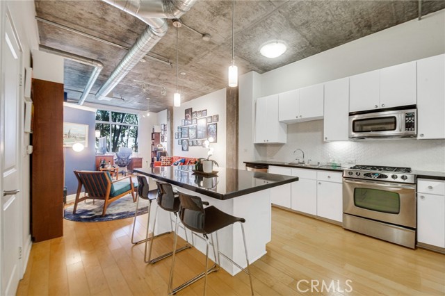 840 E Green Street #310, Pasadena, CA, 91101 840 E Green Street #310, Pasadena, CA, 91101