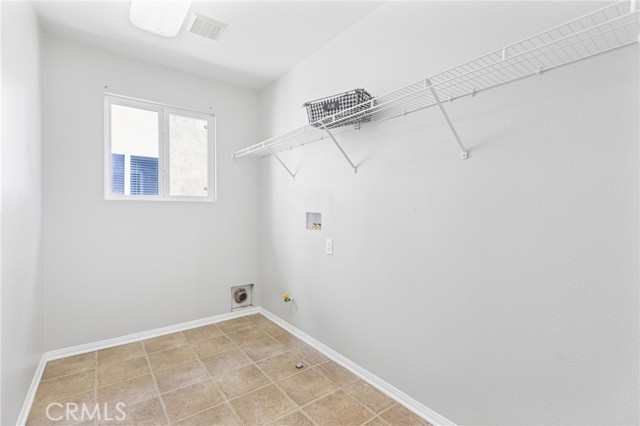 Detail Gallery Image 14 of 28 For 29450 Cresta Dr, Menifee,  CA 92584 - 4 Beds | 2/1 Baths