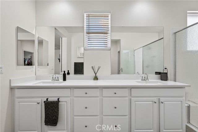 3021 Jicarilla Drive, Fallbrook CA: https://media.crmls.org/medias/8ebd05bc-1515-4914-b68b-bcd8dbf551b2.jpg