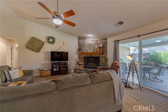 Detail Gallery Image 27 of 53 For 3493 Cascade Creek Ave, Merced,  CA 95340 - 4 Beds | 2/1 Baths