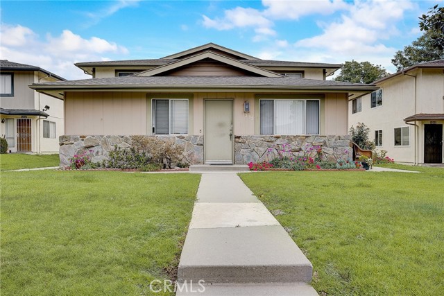 1236 Carlsbad Place, 4 photo 2