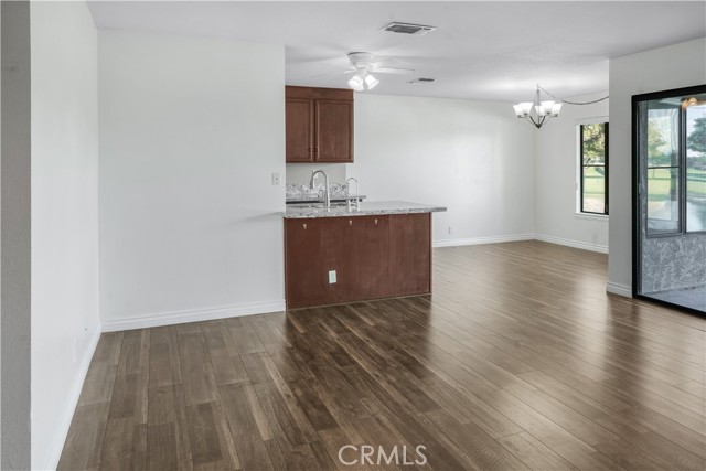 Detail Gallery Image 15 of 33 For 27535 Lakeview Dr #37,  Helendale,  CA 92342 - 2 Beds | 2 Baths