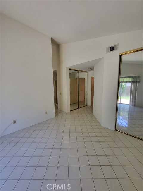 40132 ZAMURA Court, Murrieta CA: https://media.crmls.org/medias/8ebefab5-3e94-4d0d-83ea-9a780f9018bf.jpg