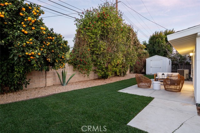 Detail Gallery Image 11 of 22 For 2356 Colgate Dr, Costa Mesa,  CA 92626 - 4 Beds | 2 Baths