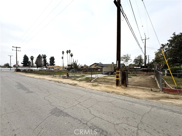 Detail Gallery Image 15 of 16 For 1836 Niles, Bakersfield,  CA 93305 - – Beds | – Baths