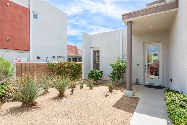 Detail Gallery Image 4 of 58 For 4934 Herzog Way, Palm Springs,  CA 92262 - 2 Beds | 2/1 Baths