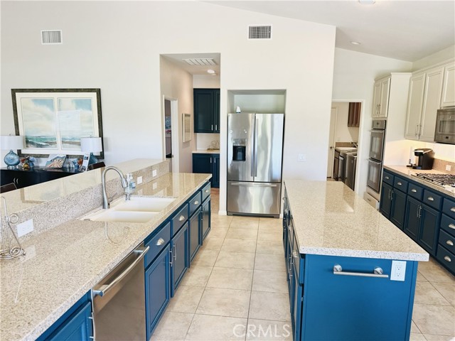 45259 Crystal Springs Drive, Indio CA: https://media.crmls.org/medias/8ec25a2f-1622-4ea2-8a4c-53d066ad767c.jpg