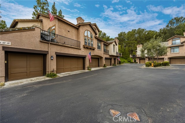 61 Montara Drive, Aliso Viejo CA: https://media.crmls.org/medias/8ec2645b-9ee0-4f5c-a4c4-addce246bb43.jpg