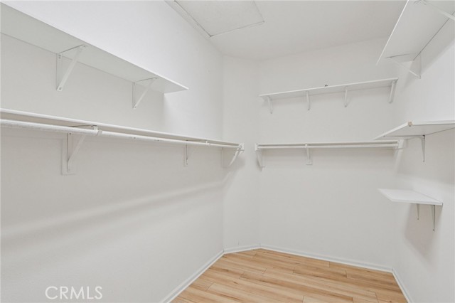 9302 Reserve Drive, Corona CA: https://media.crmls.org/medias/8ec3444d-58a3-47a7-8a32-04c7ca1c3468.jpg