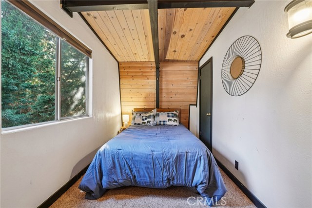 Detail Gallery Image 16 of 29 For 42683 Falcon Ave, Big Bear Lake,  CA 92315 - 2 Beds | 1 Baths