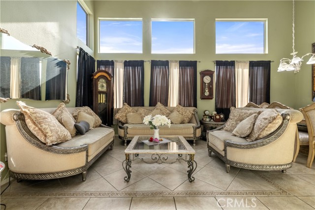 37433 56th E Street, Palmdale CA: https://media.crmls.org/medias/8ec4e9b1-e212-4341-bd53-7b15d18aa600.jpg