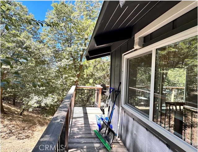 Detail Gallery Image 33 of 42 For 27809 North Bay Rd, Lake Arrowhead,  CA 92352 - 3 Beds | 2 Baths