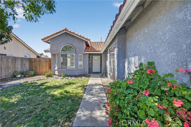 Detail Gallery Image 5 of 39 For 25307 Avenida Chagres, Hemet,  CA 92544 - 4 Beds | 2 Baths