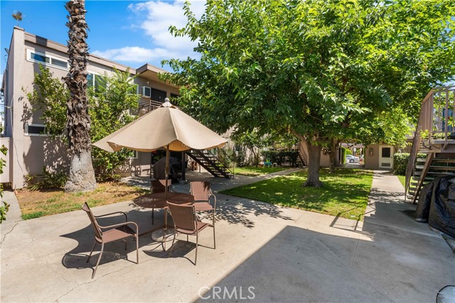 Detail Gallery Image 3 of 20 For 7135 Coldwater Canyon Ave #16,  North Hollywood,  CA 91605 - 2 Beds | 1 Baths