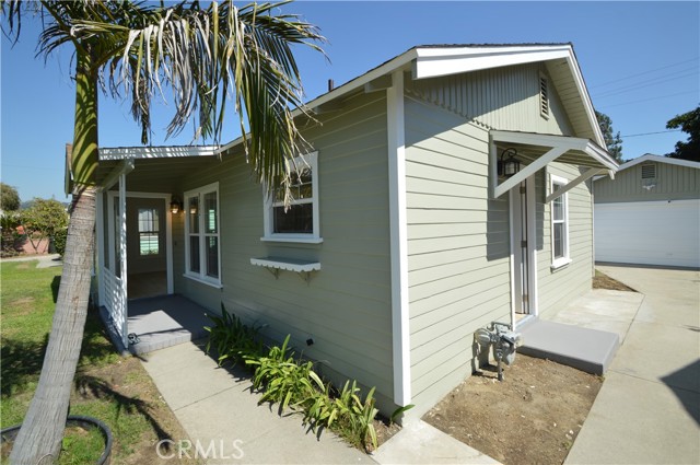 9422 Bartolo Avenue, Pico Rivera CA: https://media.crmls.org/medias/8ec7e4f9-e259-44e3-9b73-76d2463c06b9.jpg
