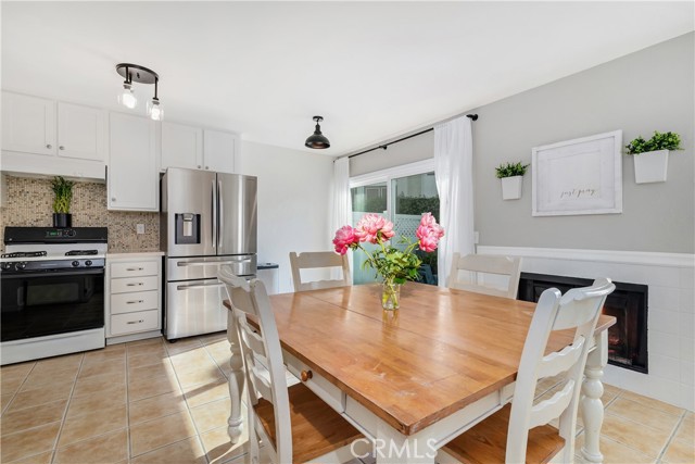 Detail Gallery Image 9 of 23 For 842 Bluebell Ct, Carlsbad,  CA 92011 - 2 Beds | 1/1 Baths