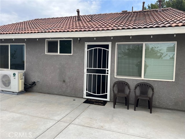 12255 Pacoima Road, Victorville CA: https://media.crmls.org/medias/8ec98753-3d0d-4e75-99a9-921718134c61.jpg