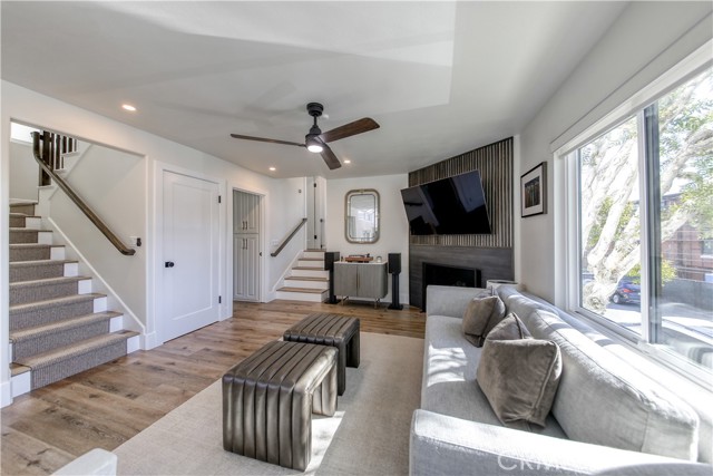2910 3rd Avenue, Corona del Mar CA: https://media.crmls.org/medias/8ecac62e-dcfc-44e1-9f4b-501382aeef4b.jpg