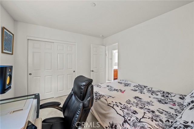 Detail Gallery Image 22 of 36 For 9703 Pine Orchard St, Arleta,  CA 91331 - 4 Beds | 3 Baths
