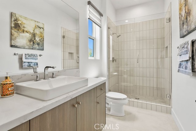 20042 W Mersey Lane, Porter Ranch CA: https://media.crmls.org/medias/8ecc597c-4ee1-4b3f-a659-fd6ad5ced536.jpg