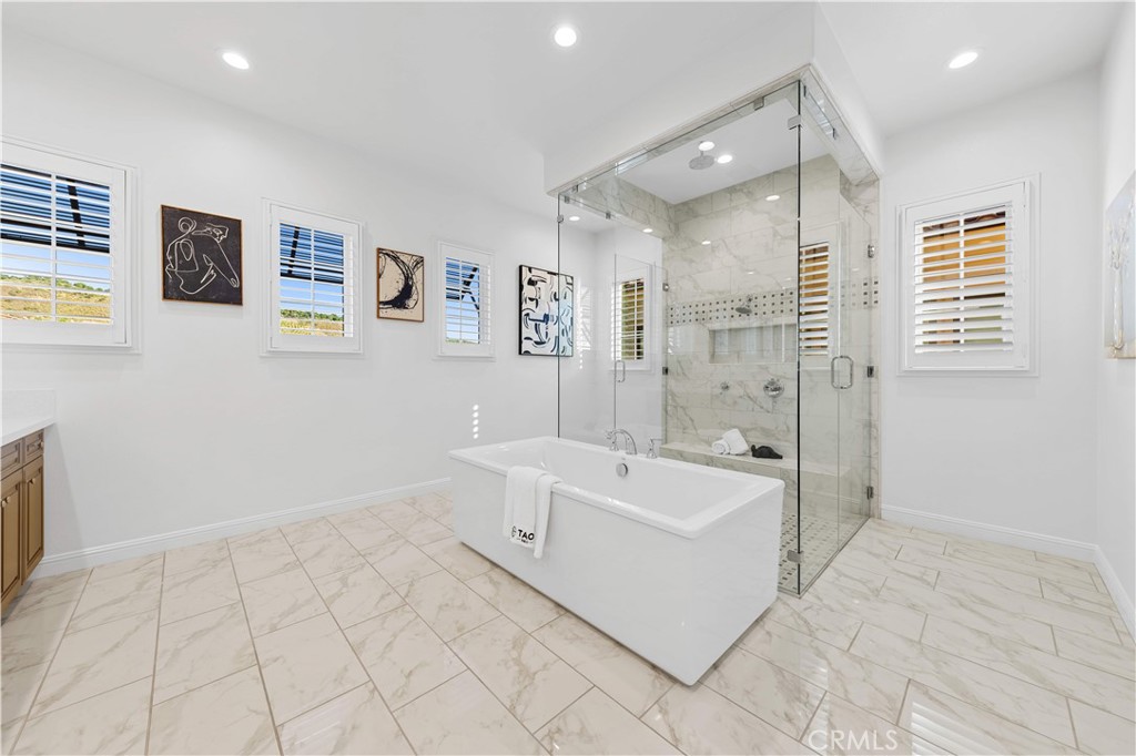 MLS #OC25277279 image #52