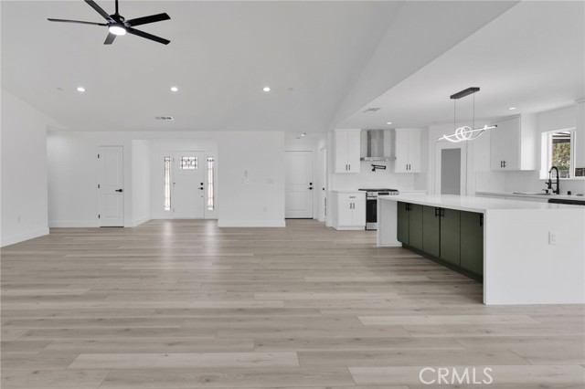 Detail Gallery Image 11 of 46 For 16212 Mesquite St, Hesperia,  CA 92345 - 4 Beds | 2/1 Baths