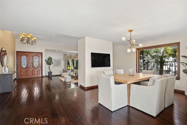 6150 E West View Drive, Orange CA: https://media.crmls.org/medias/8eccf811-421c-42f9-ad88-48732842bcd8.jpg