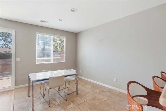 Detail Gallery Image 9 of 27 For 131 Watering Pl, Templeton,  CA 93465 - 3 Beds | 2/1 Baths