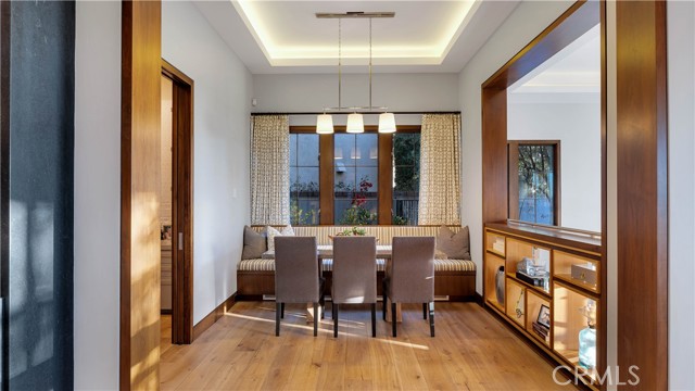 Image 5 of 69 For 2 Thomas Road