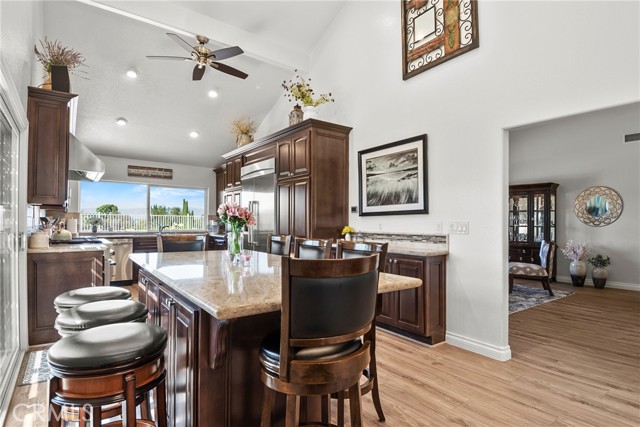 536 S Tumbleweed Road, Anaheim Hills CA: https://media.crmls.org/medias/8eced1e5-0a4b-4048-8b0b-beeb53791a23.jpg