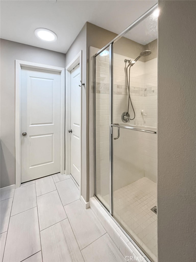 MLS #OC25251844 image #8