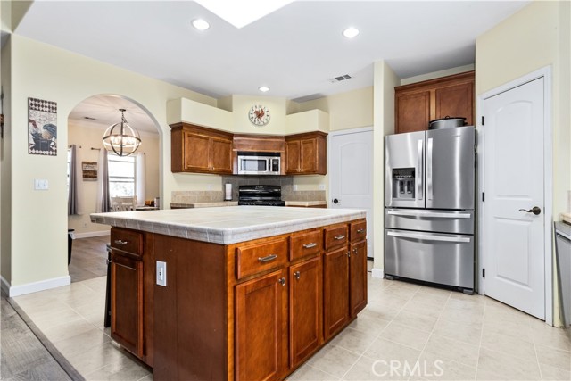 Image 18 of 71 For 2245 Holly Drive