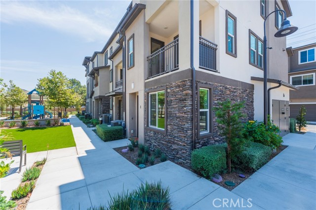 11751 Florence Avenue, Santa Fe Springs CA: https://media.crmls.org/medias/8ed470ad-b149-43ea-b3ea-f510f5ca8e13.jpg