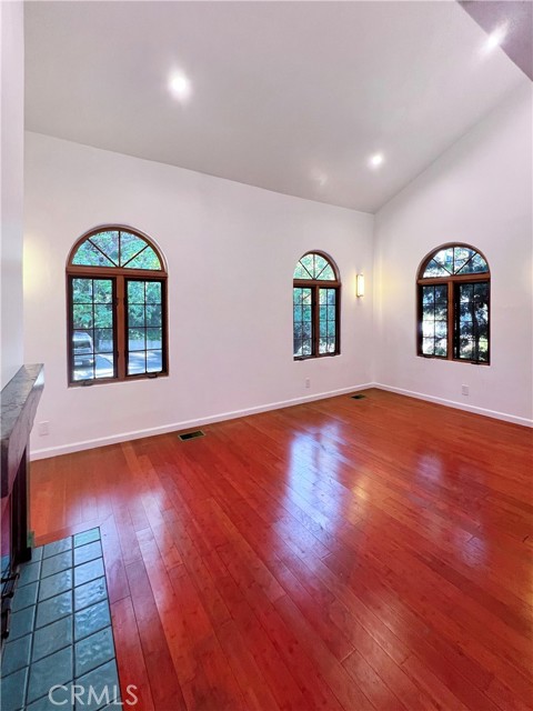 Front Image Thumbnail for CRPF26066923