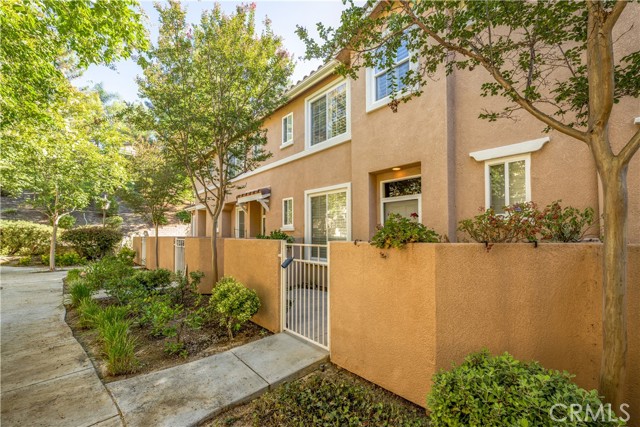 Detail Gallery Image 24 of 34 For 25759 Perlman Pl #C,  Stevenson Ranch,  CA 91381 - 3 Beds | 2/1 Baths