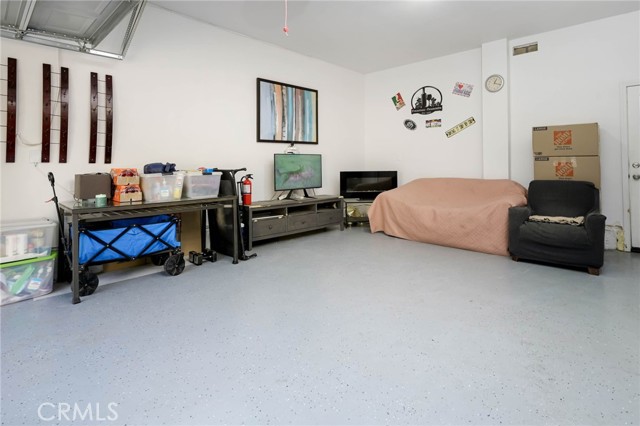 Detail Gallery Image 28 of 45 For 22909 Serra Dr, Carson,  CA 90745 - 3 Beds | 3 Baths